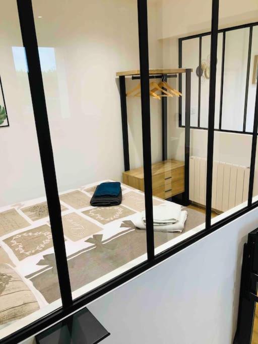 Maisonnette Avec Terrasse Argences Eksteriør bilde