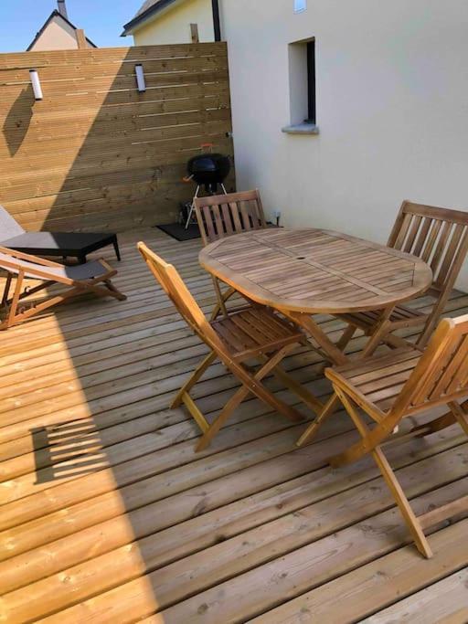 Maisonnette Avec Terrasse Argences Eksteriør bilde